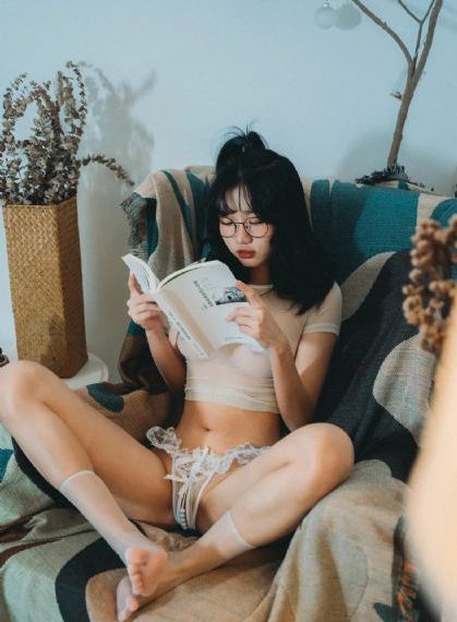 渡江侦察记1974彩色_十万网红美女美酱
