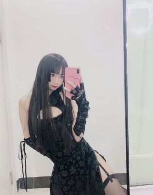 韩国电影女秘书_720超清免费观看